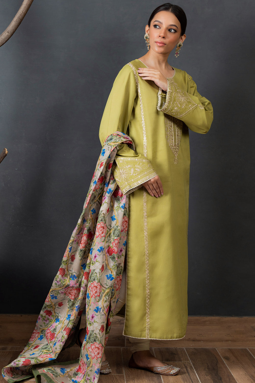 Jacquard Monar Dupatta