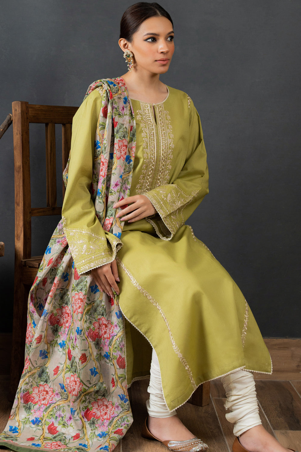 Jacquard Monar Dupatta