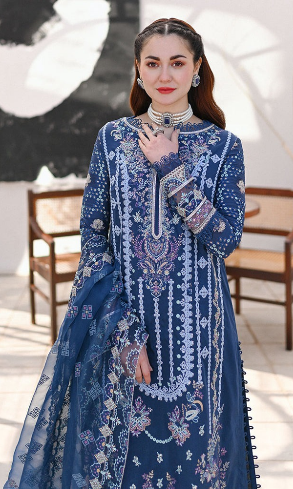 Qalamkar 3PC Embroidered Lawn Shirt with Embroidered Organza Dupatta AJK 2545